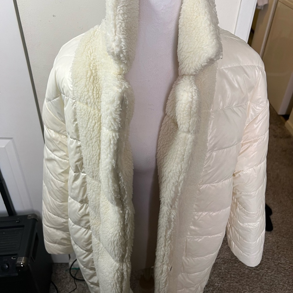 Moncler Bagaud Reversible FX Shearling Down